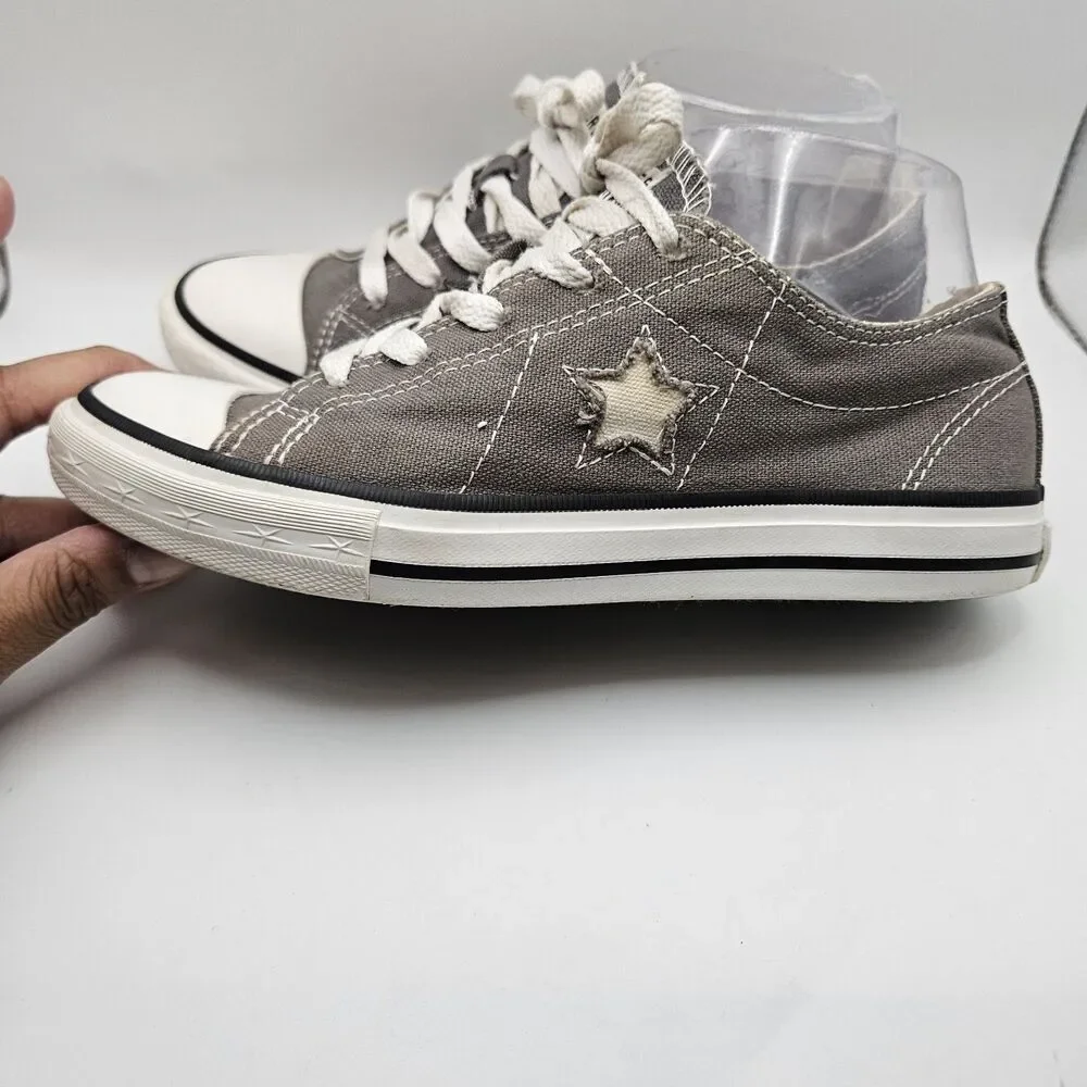 Converse One Star JUNIORS Gray Star Sneakers Classic Skate Grunge Alt Sz US 4